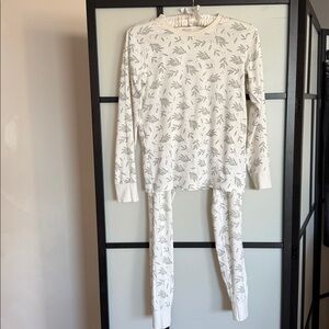 Petit Lem Holiday Pajama Set Size M Laurel Leaf Berry Print Organic Cotton